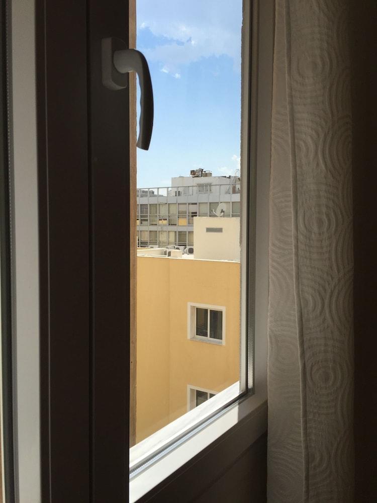 Dema Luxury Suites - Perikleous E1 Αθήνα Εξωτερικό φωτογραφία