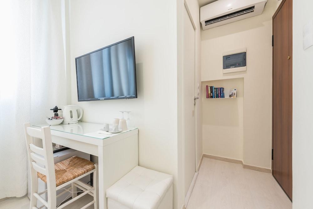 Dema Luxury Suites - Perikleous E1 Αθήνα Εξωτερικό φωτογραφία
